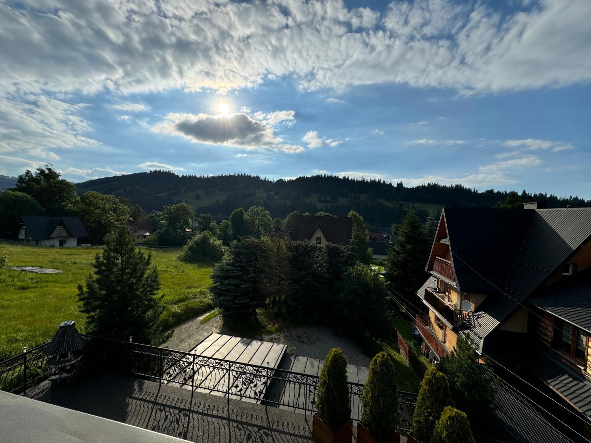 Gut Apartment Poronin Bagian luar foto
