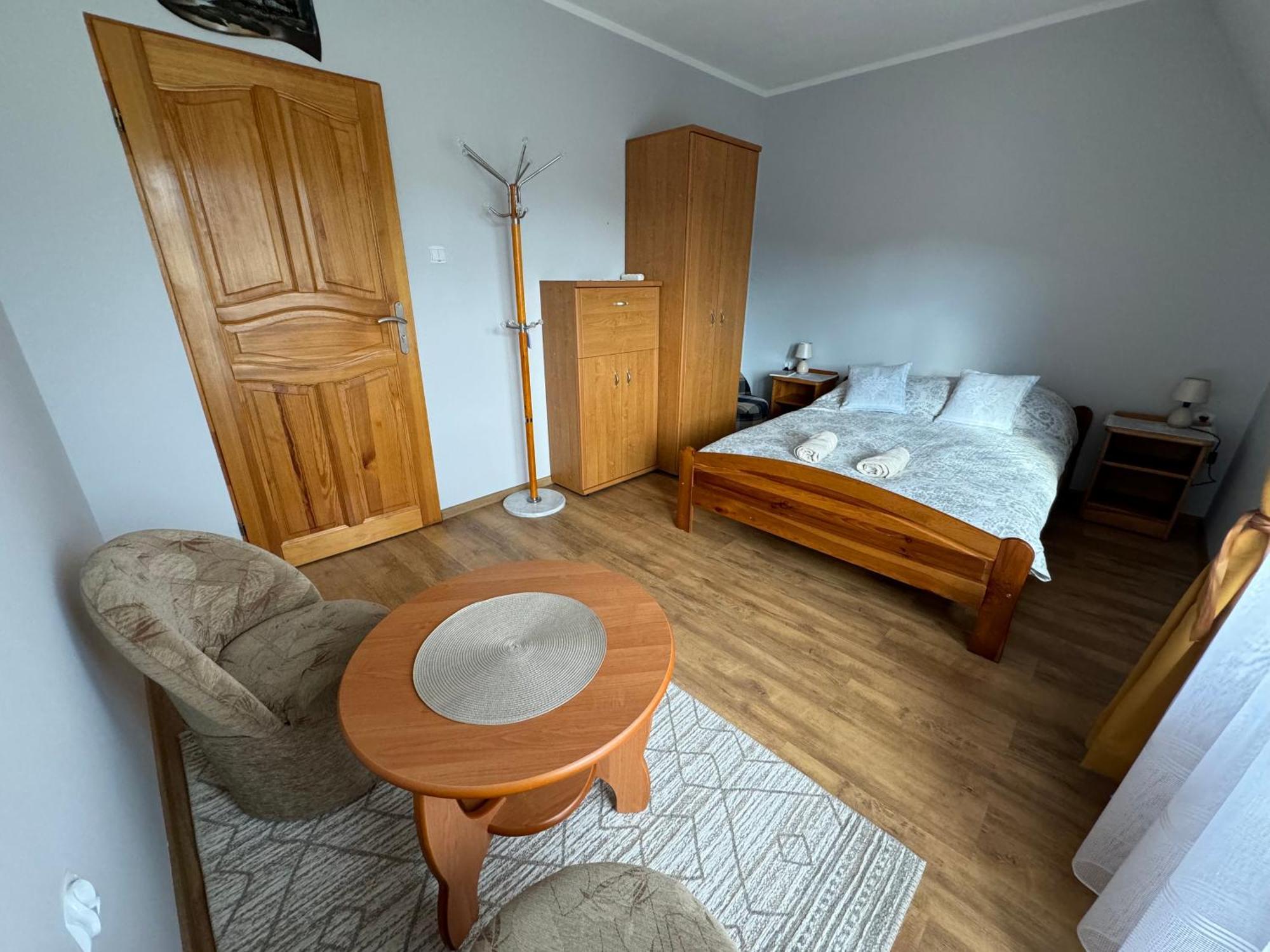Gut Apartment Poronin Bagian luar foto